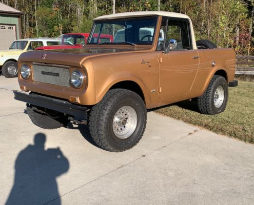 Gold 67' 800 Scout